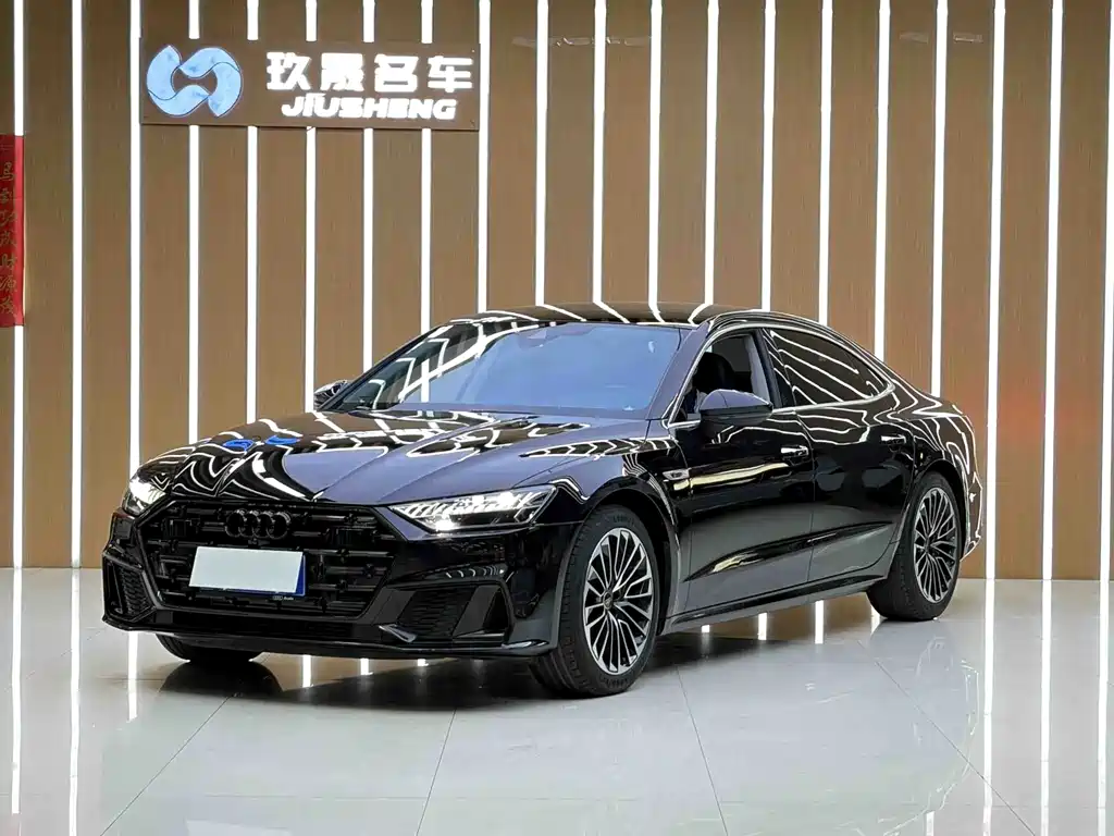 Audi A7L 2024 45 TFSI Luxury Type