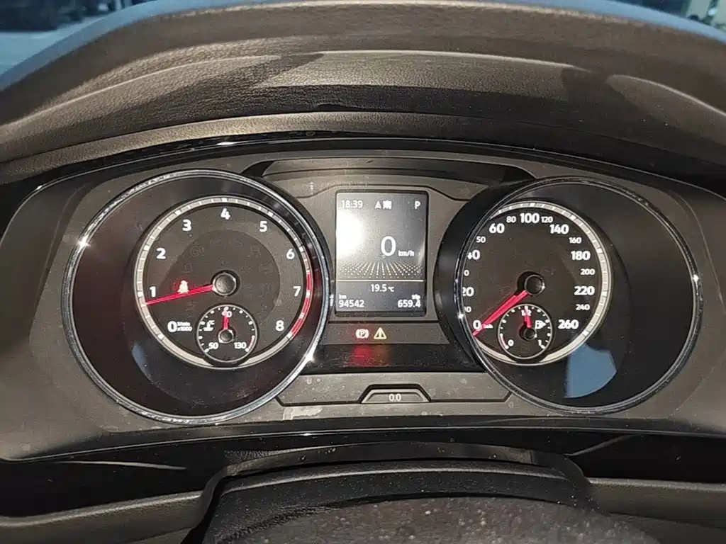 Volkswagen Tiguan L — миниатюра 12