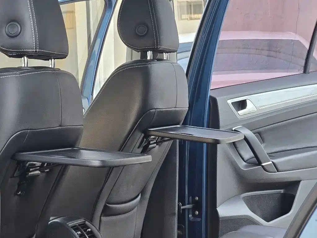 Volkswagen Golf Sportsvan — миниатюра 5