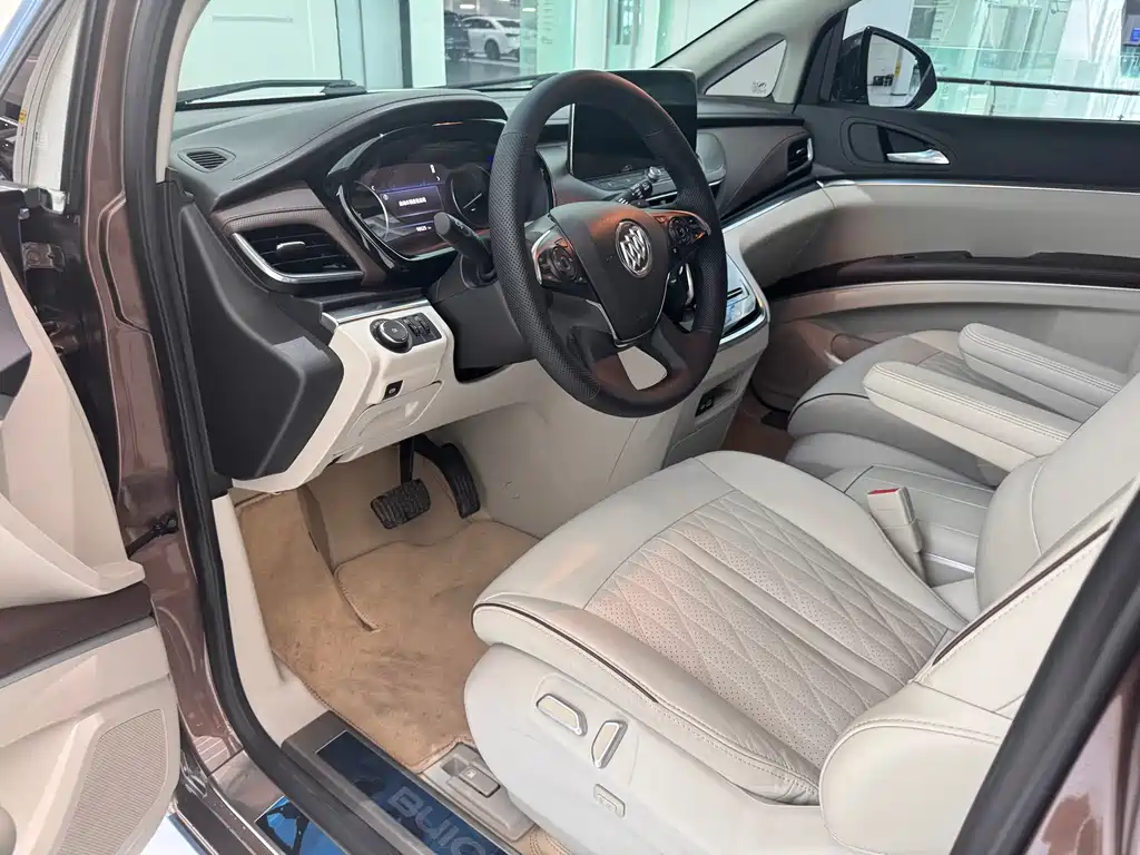 Buick GL8 2022 652T Luxury