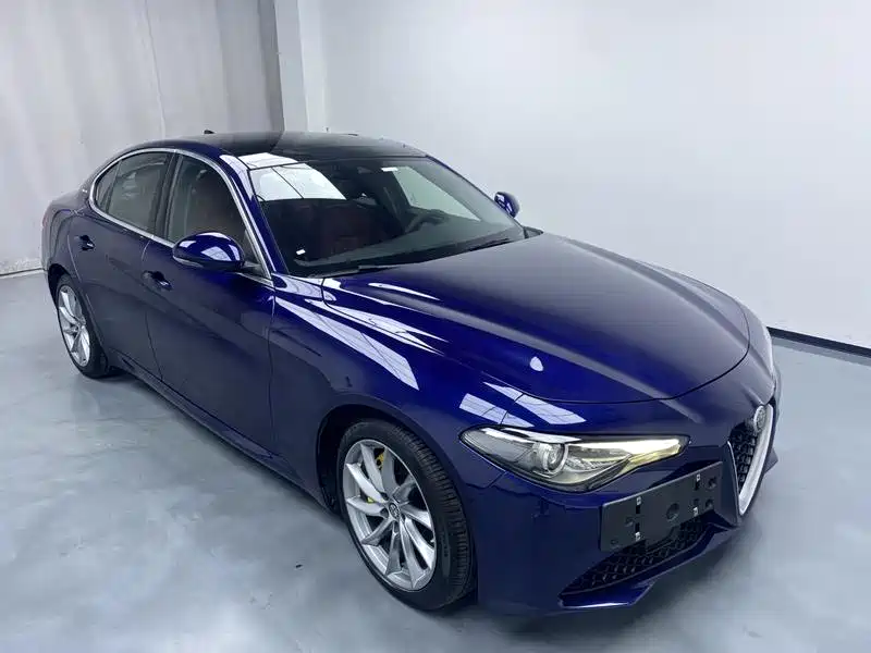 ALFA ROMEO GIULIA