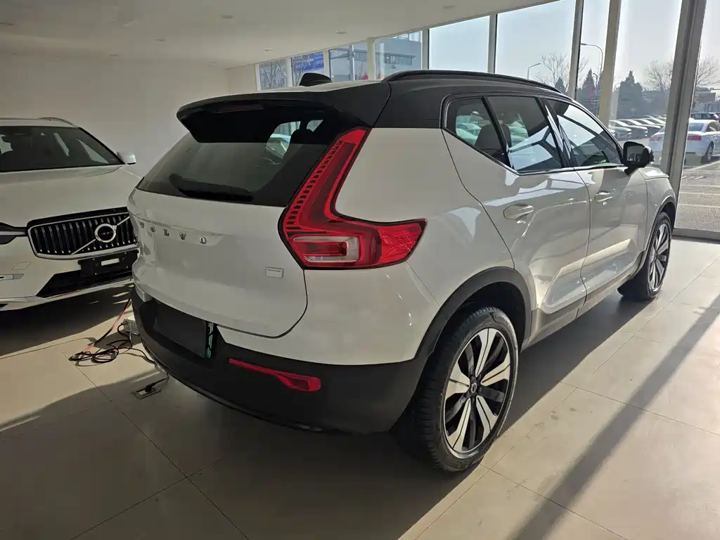 VOLVO XC40 NEW ENERGY