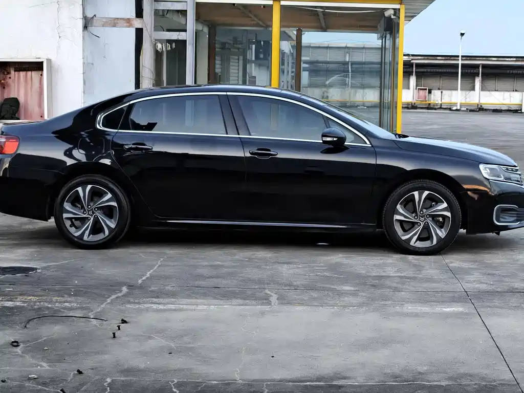 Citroen C6 — миниатюра 6