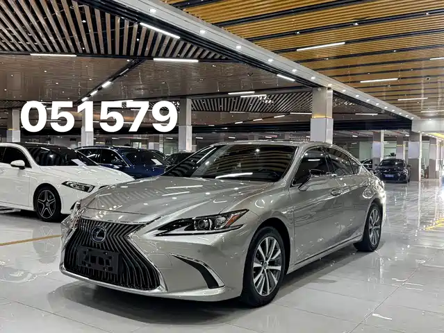 LEXUS  ES 2019