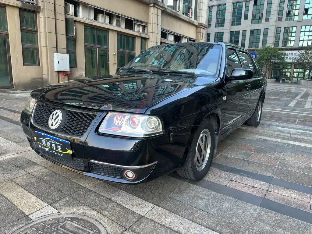 Volkswagen Santana Vista 2013