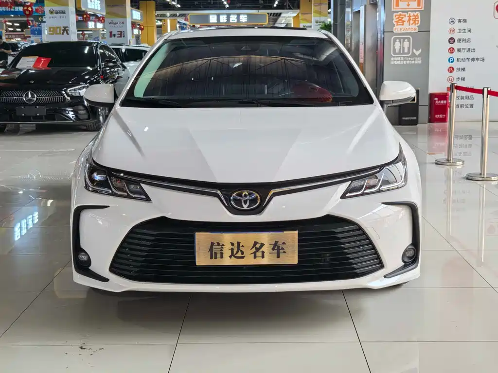 TOYOTA COROLLA