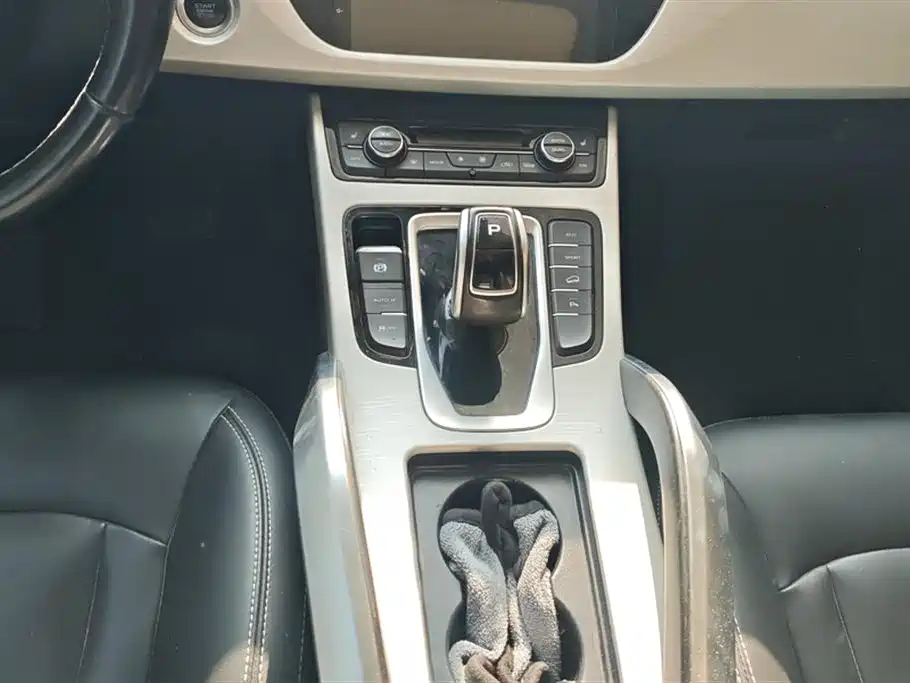 GEELY AUTOMOBILE BOYUE