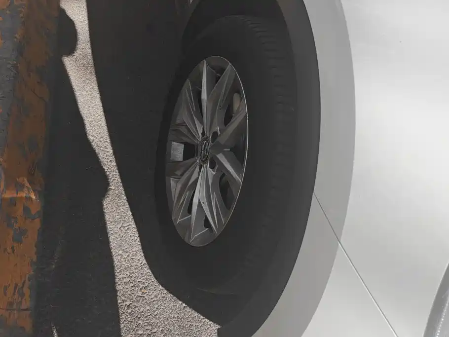 Volkswagen Tiguan — миниатюра 6