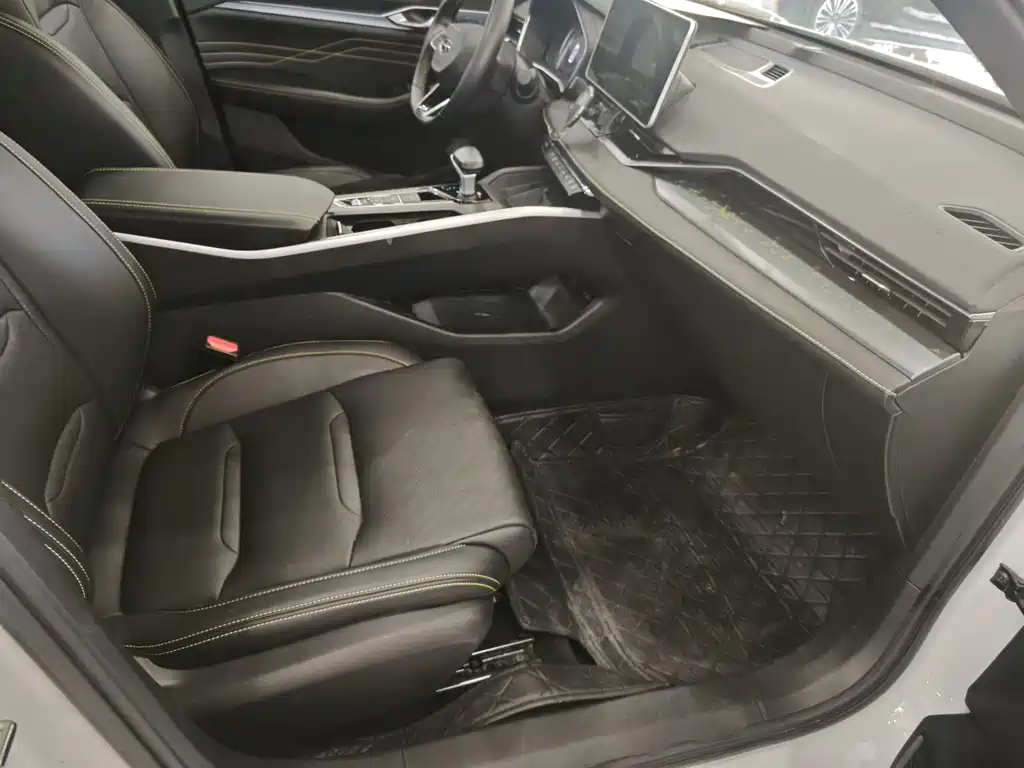 GEELY AUTOMOBILE XINGRUI