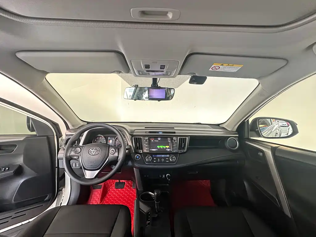 TOYOTA RAV4 RONGFANG