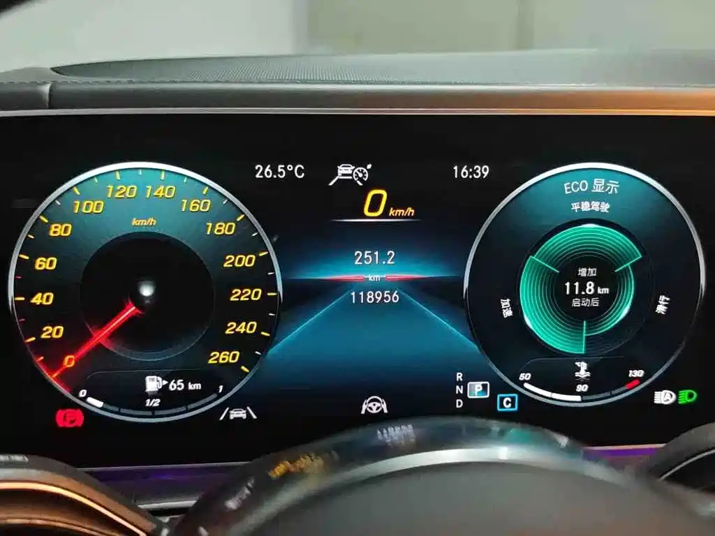 Mercedes-Benz GLE (Import) — миниатюра 9