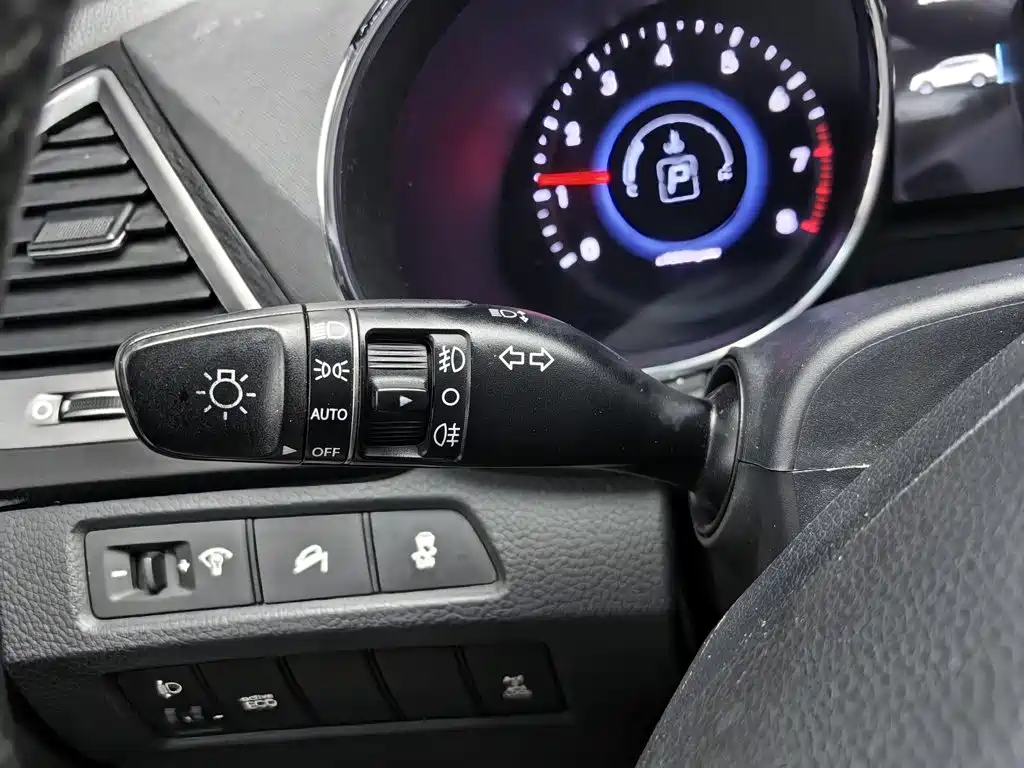 Hyundai Grand Max — миниатюра 21