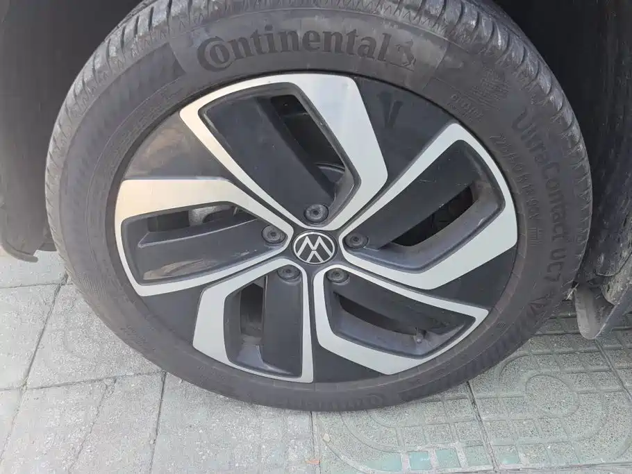 Volkswagen Tharu — миниатюра 6