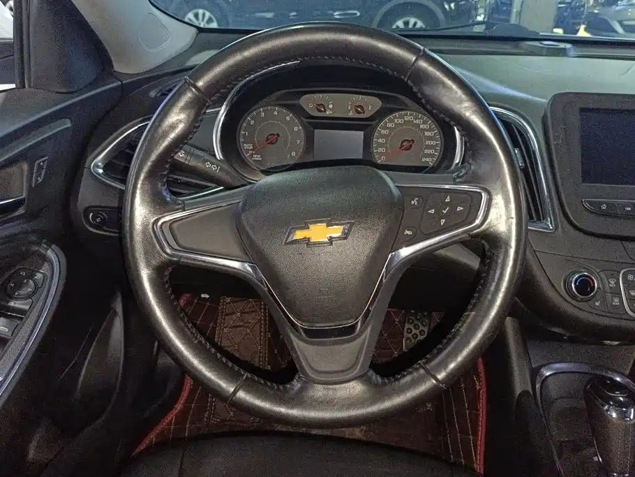 Chevrolet Malibu XL — миниатюра 15