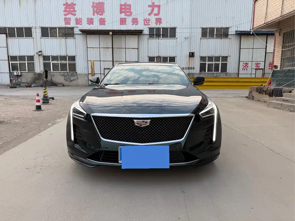 CADILLAC CT6
