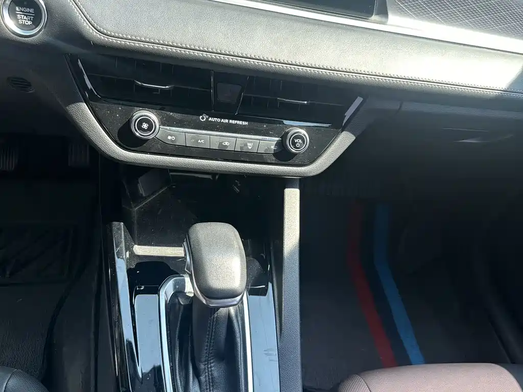 Ford Escort - фото 9