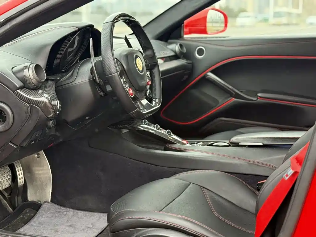 Ferrari F12berlinetta 2013 6.3L