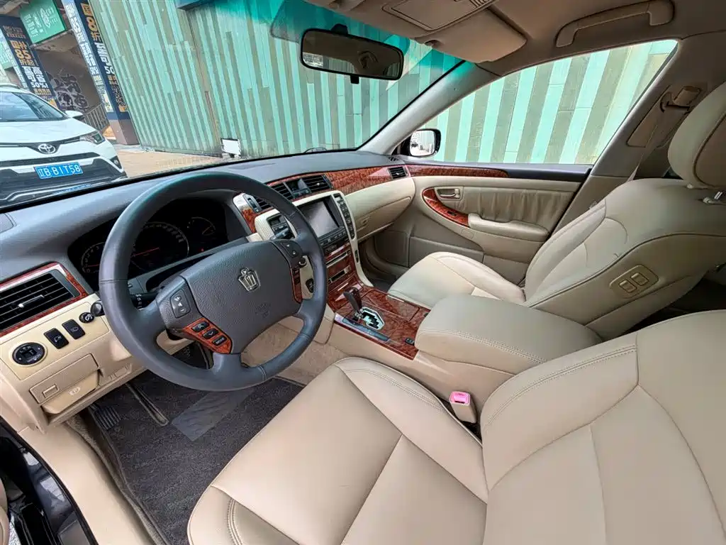 Toyota Crown 2005 3.0L Royal Saloon G