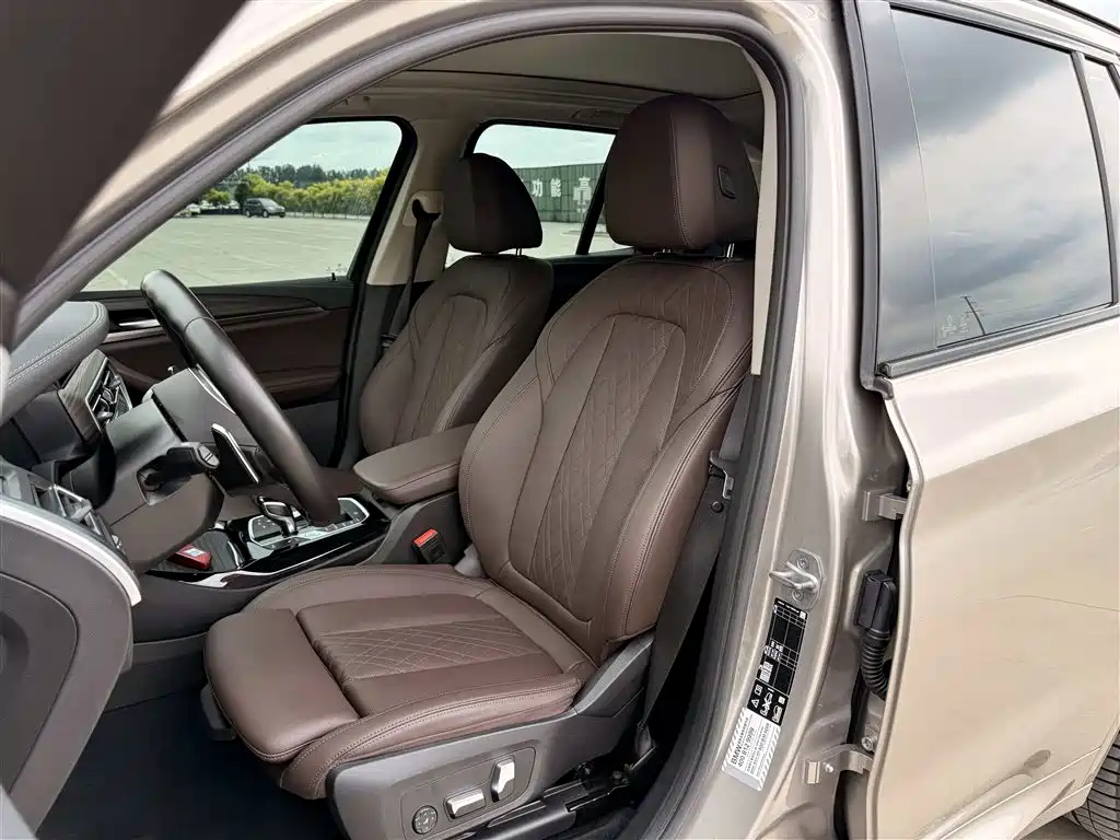 BMW X3 2022 xDrive30i Lead M