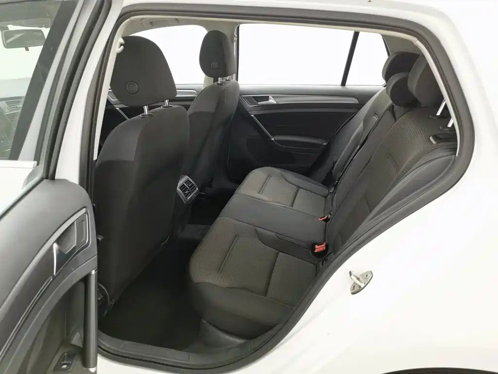Volkswagen Golf — миниатюра 15