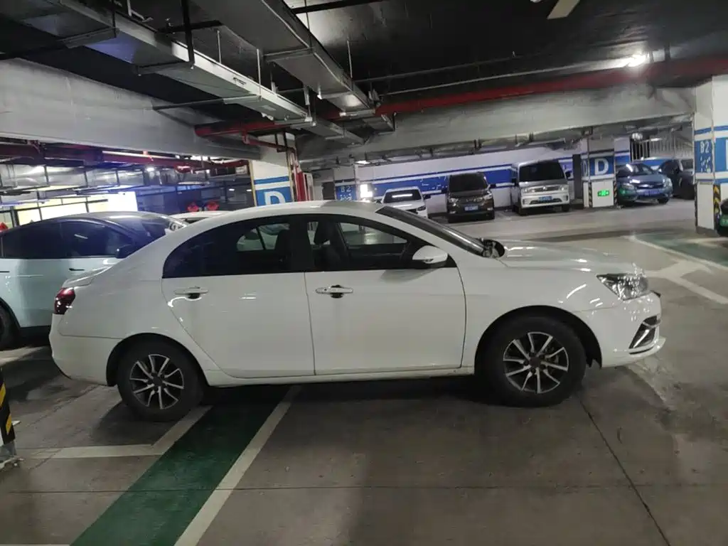 Geely Emgrand — миниатюра 26