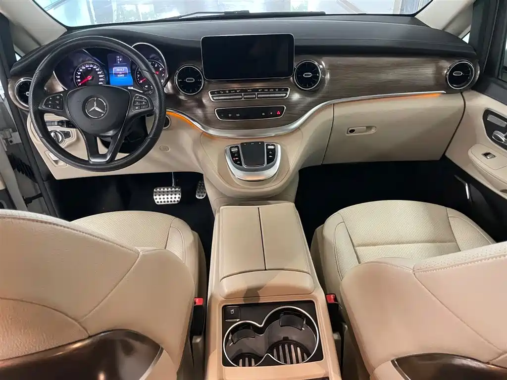 Mercedes-Benz V-Class V 2021 V 260 L Luxury