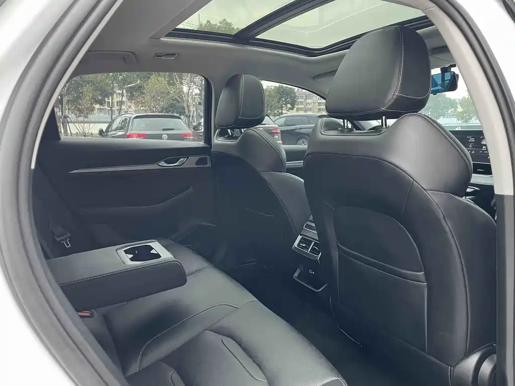 GEELY AUTOMOBILE XINGRUI