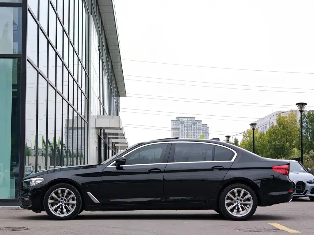 BMW 5 Series 5 2018 528Li