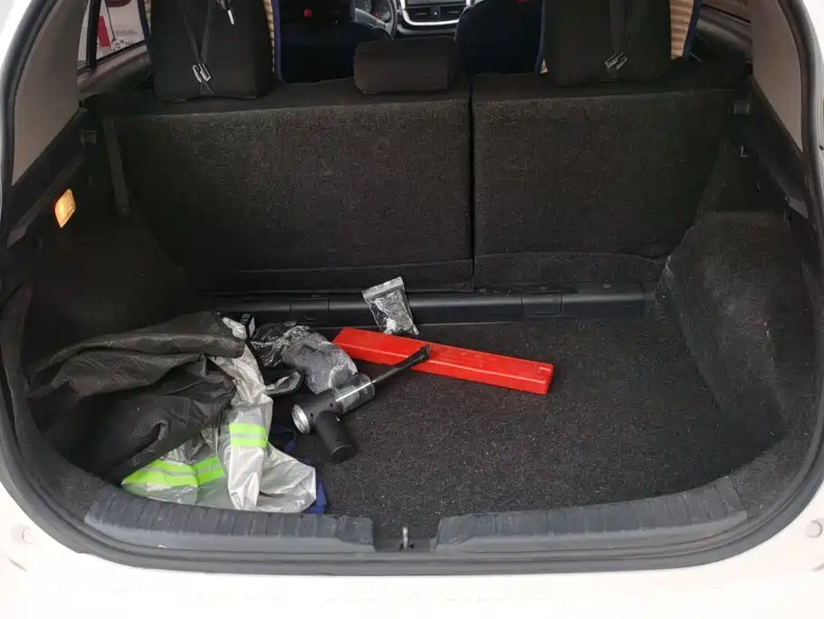 Toyota Yaris L — миниатюра 4