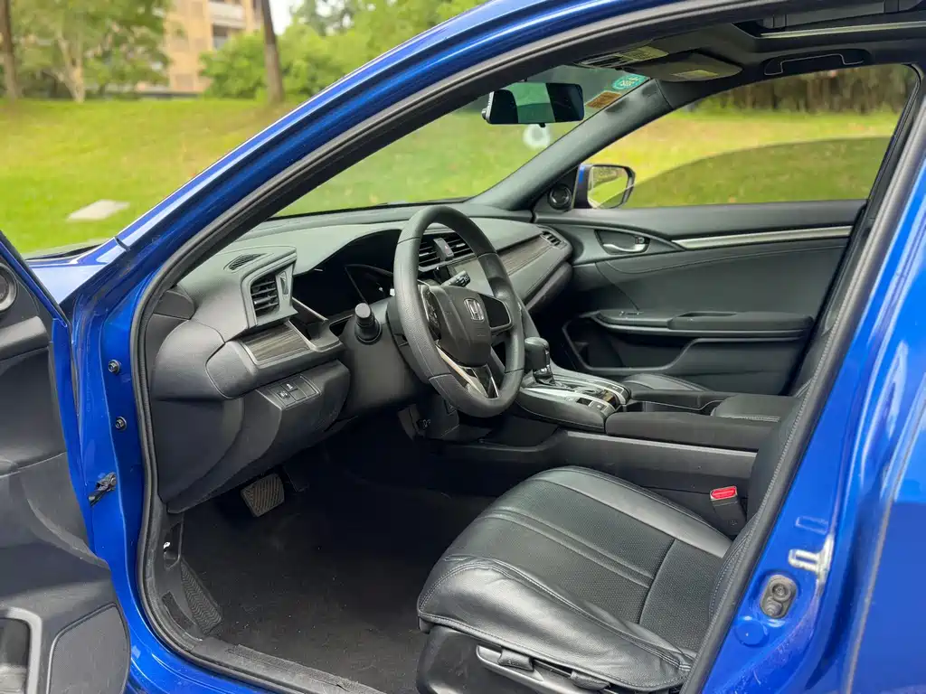 Honda Civic — миниатюра 16