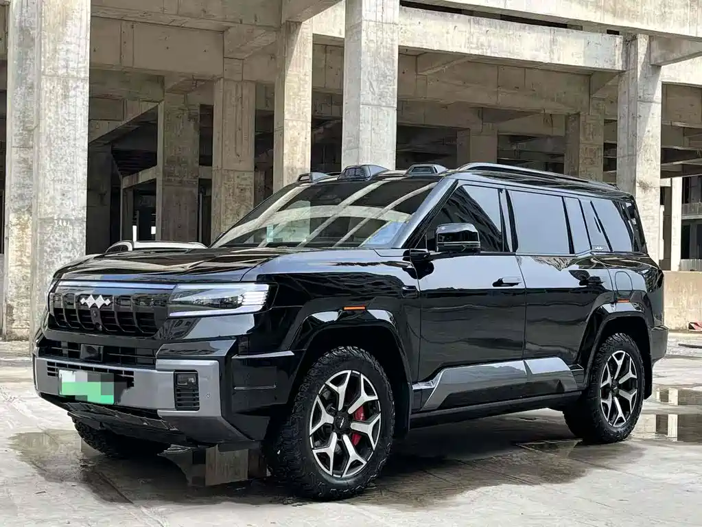 Fang Cheng Bao Leopard 8