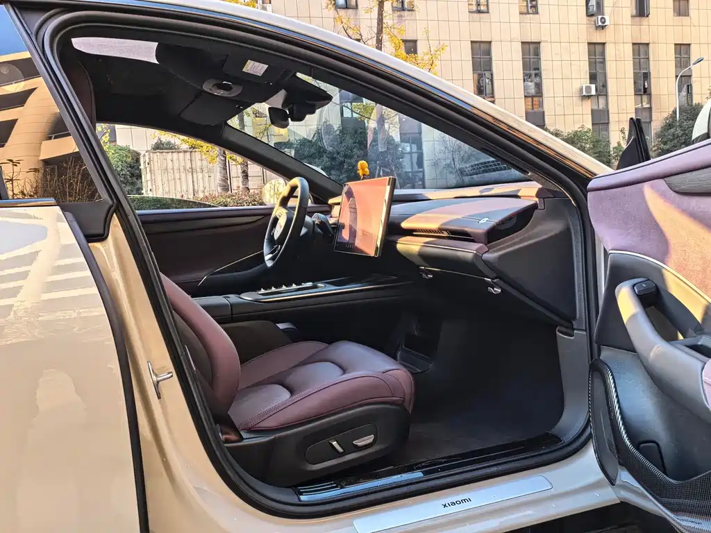 XIAOMI CAR XIAOMI SU7