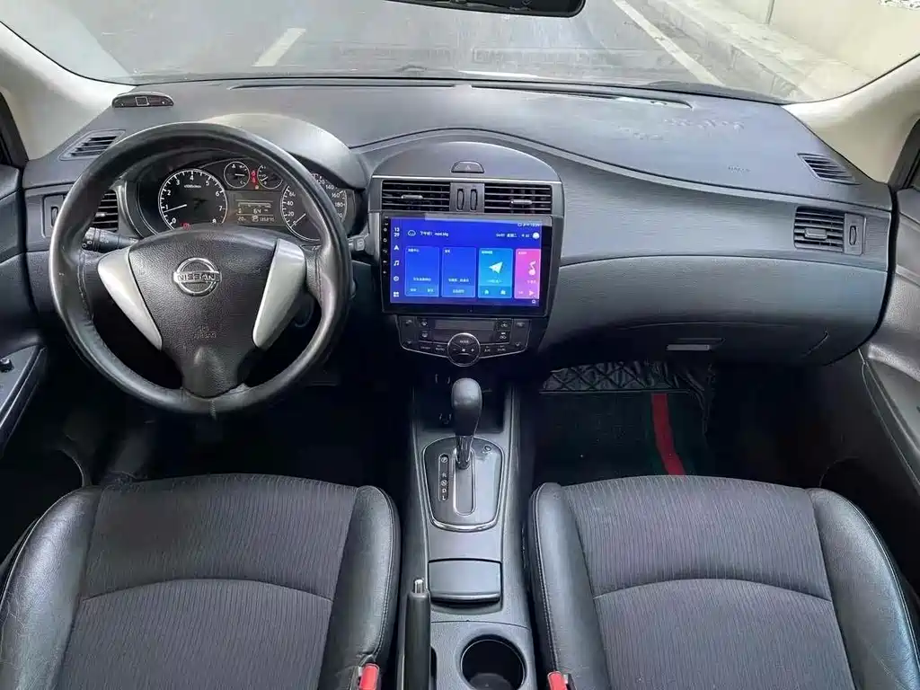 Nissan Tiida 1.6L CVT Cool Coffee Edition, фото 9