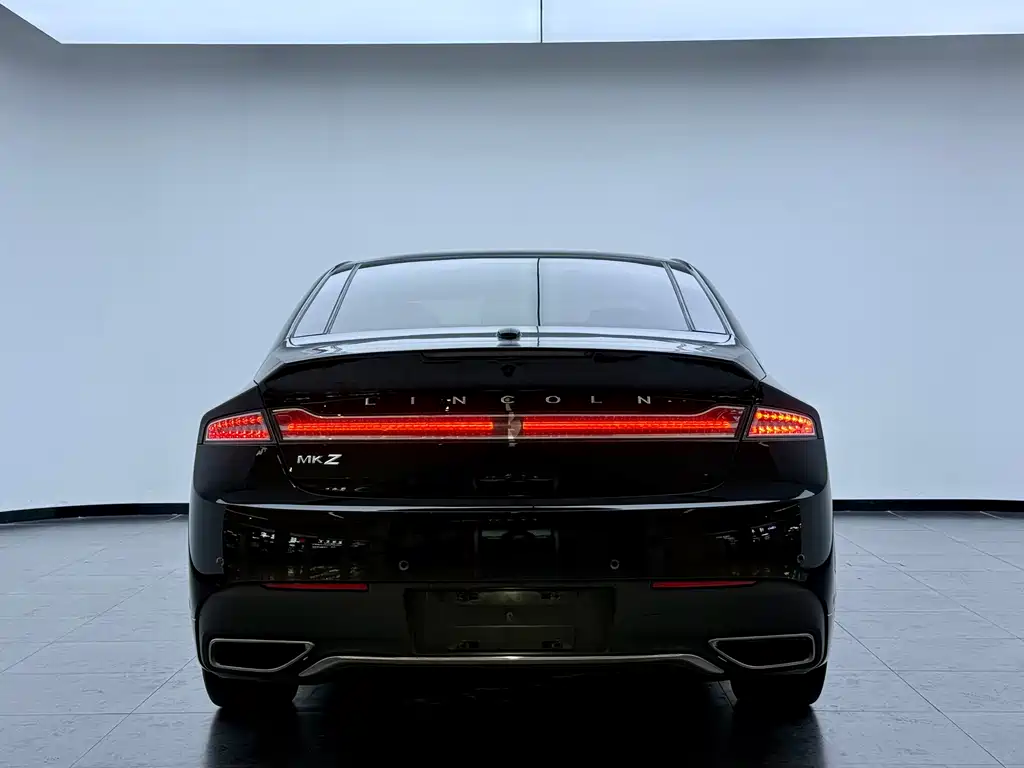Lincoln MKZ 2019 2.0T V