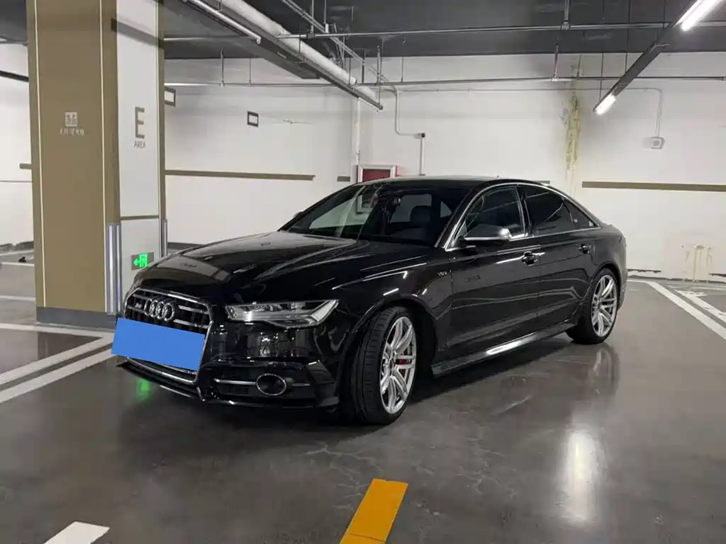 Купить Audi S6