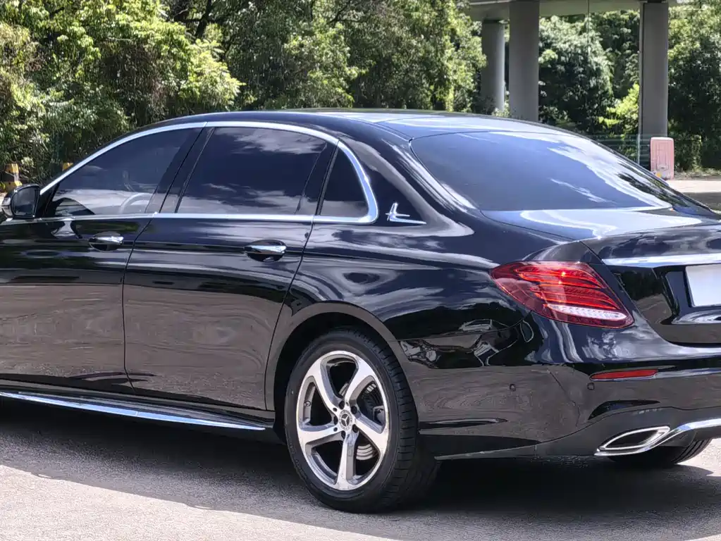 Mercedes-Benz E-Class E 2018 E 300 L Sport Luxury