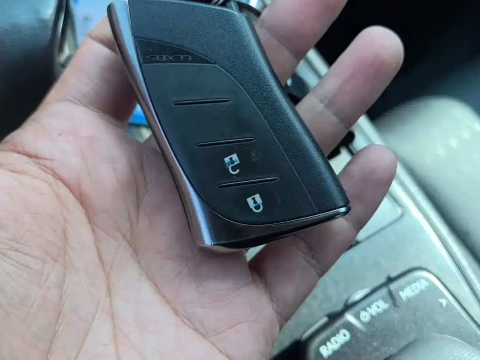 Lexus UX — миниатюра 9