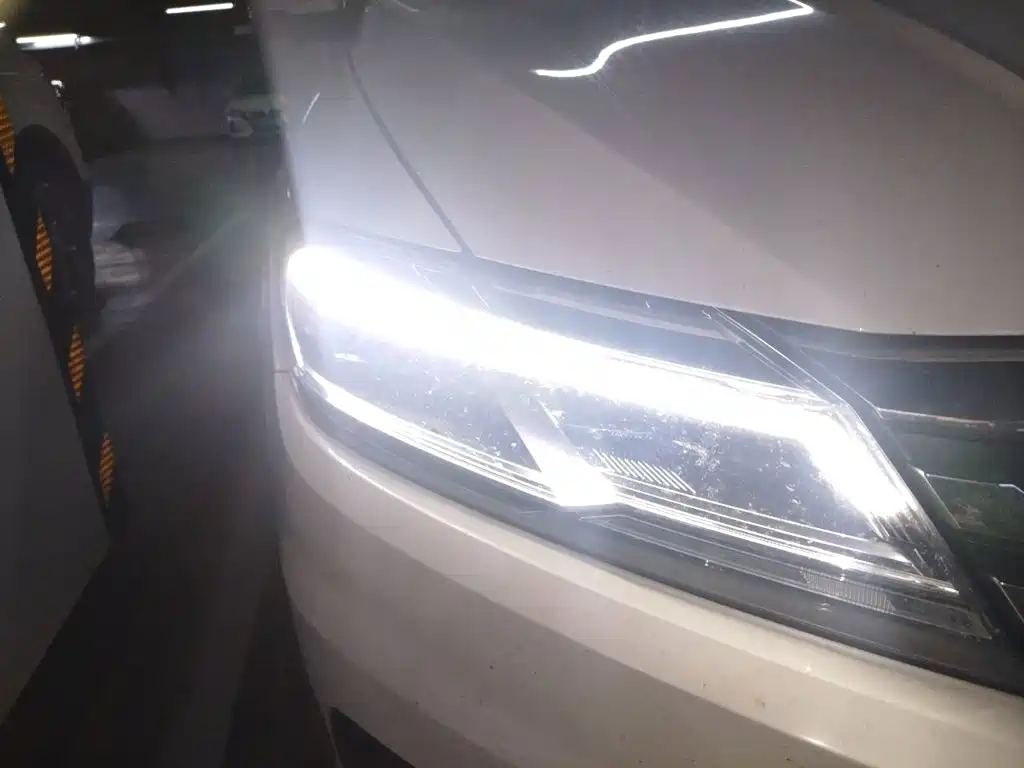 Volkswagen Lavida — миниатюра 7