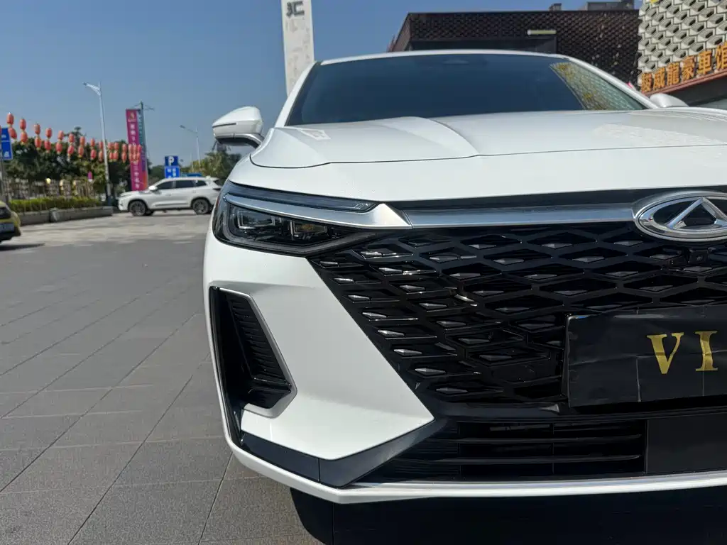 Chery Arrizo 8 — миниатюра 4