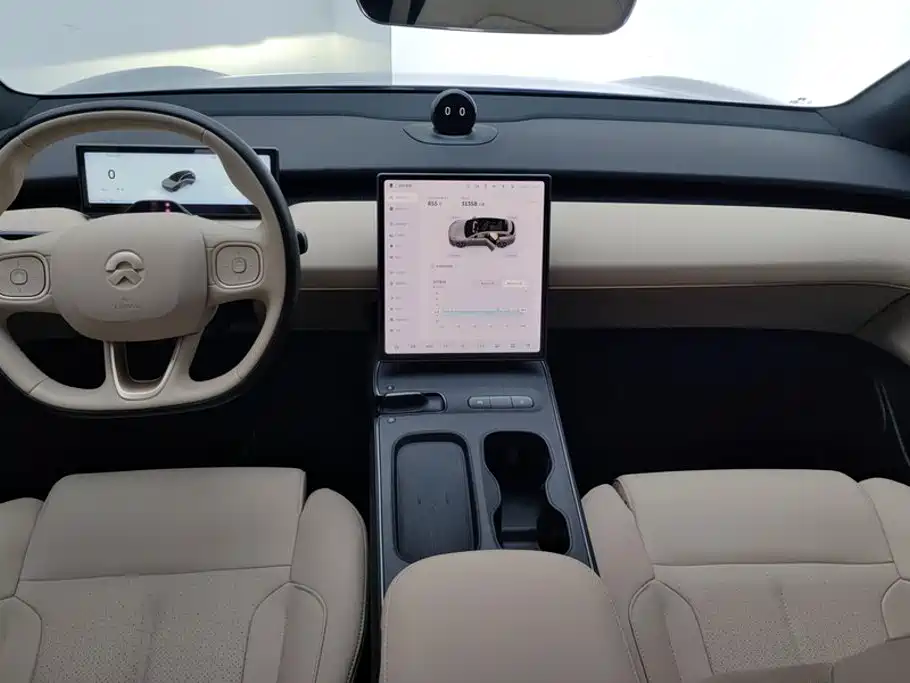 NIO ET5T — миниатюра 12