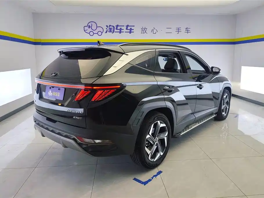 Hyundai Tucson 2023 L 1.5T AT DLX Luxury