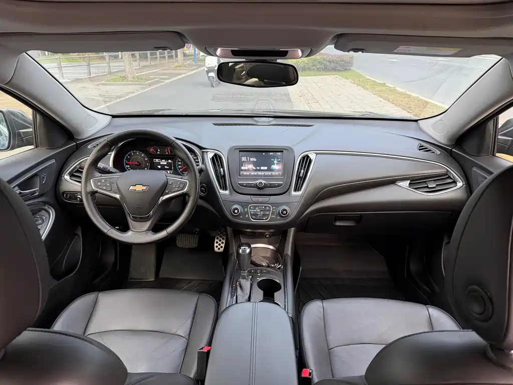Chevrolet Malibu XL — миниатюра 7