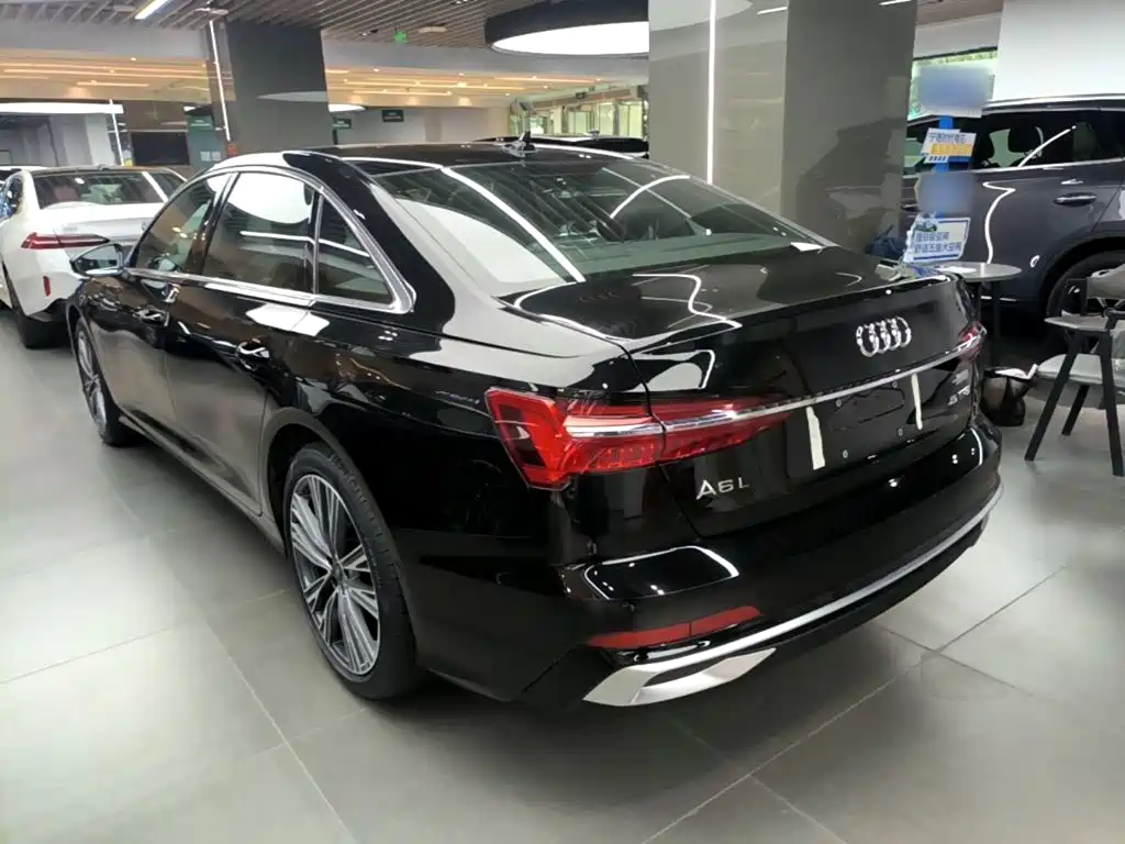 Audi A6L 2026 45 TFSI