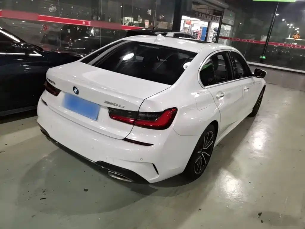 BMW 3 Series — миниатюра 7