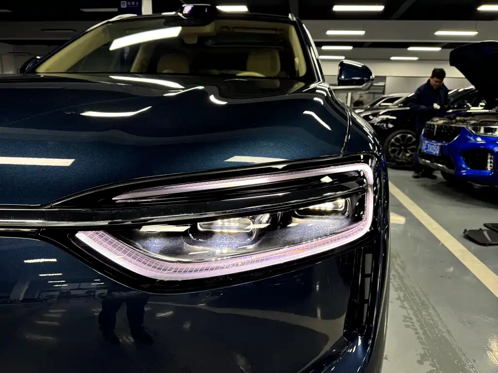 AITO ASK THE WORLD M7