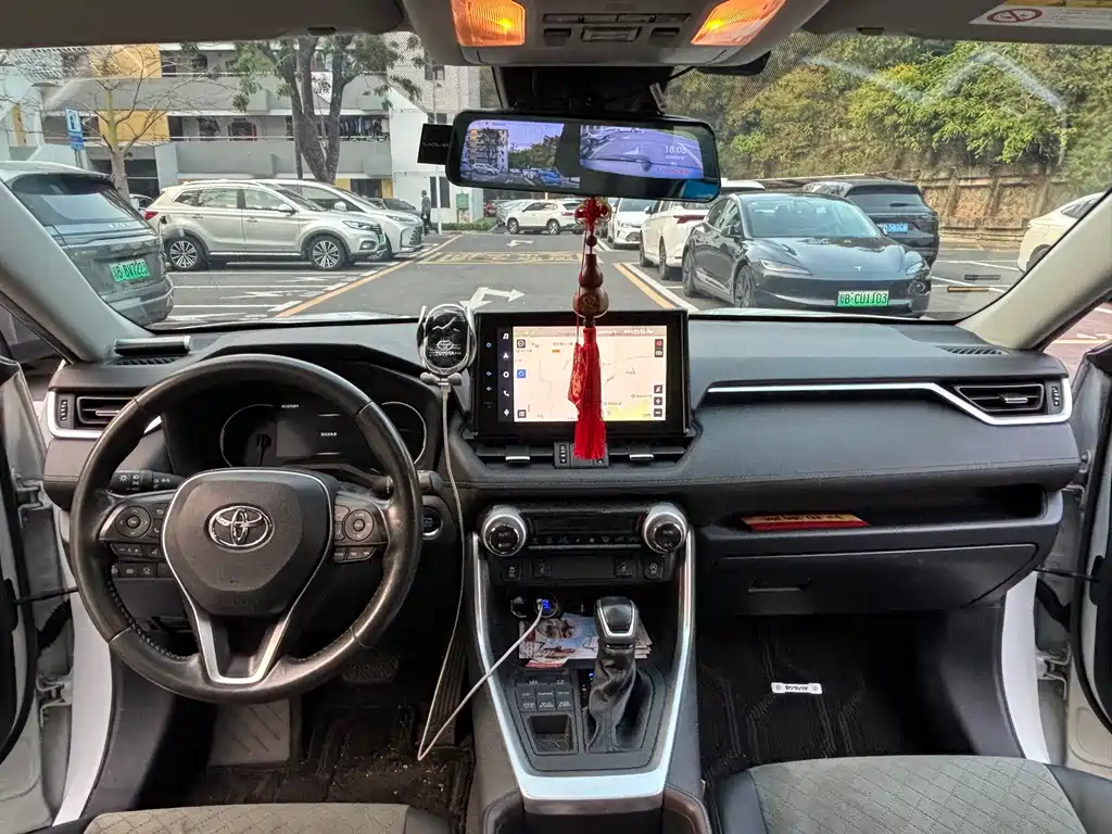 TOYOTA RAV4 RONGFANG