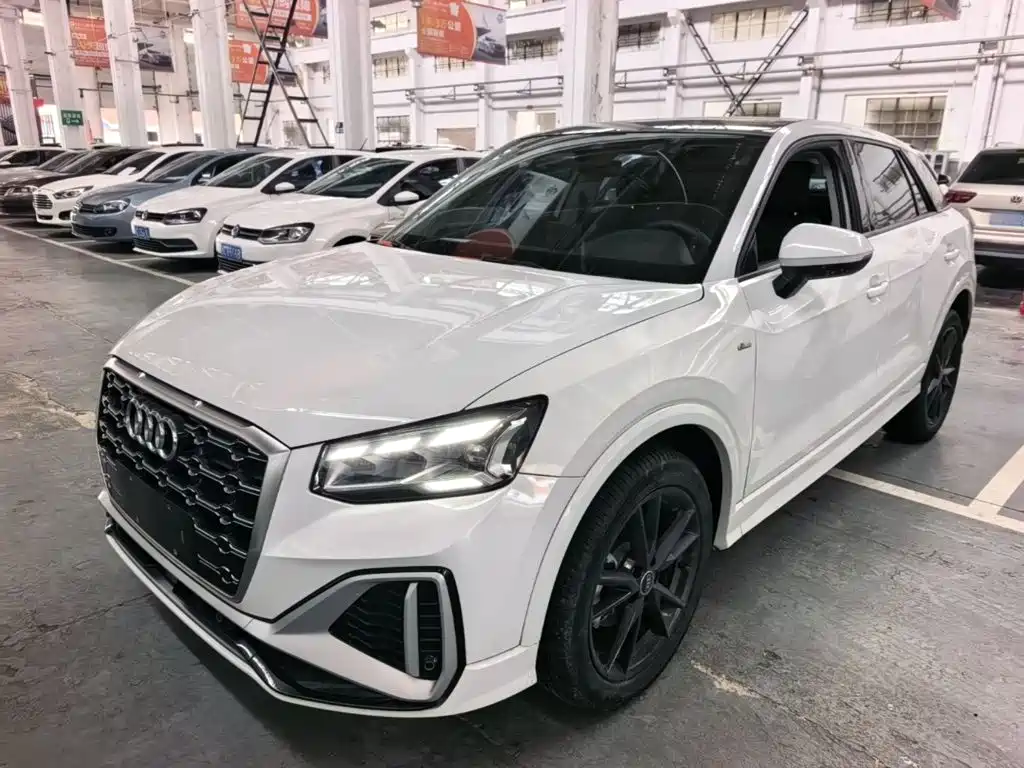 Audi Q2L — миниатюра 2