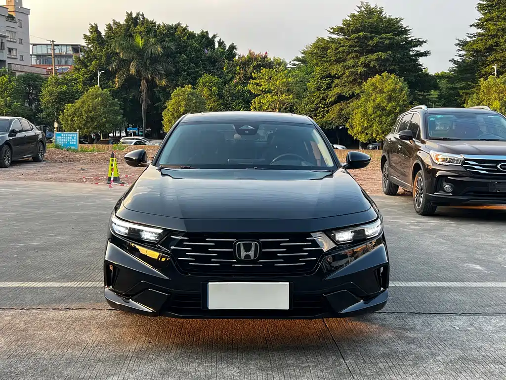 Honda Accord — миниатюра 2