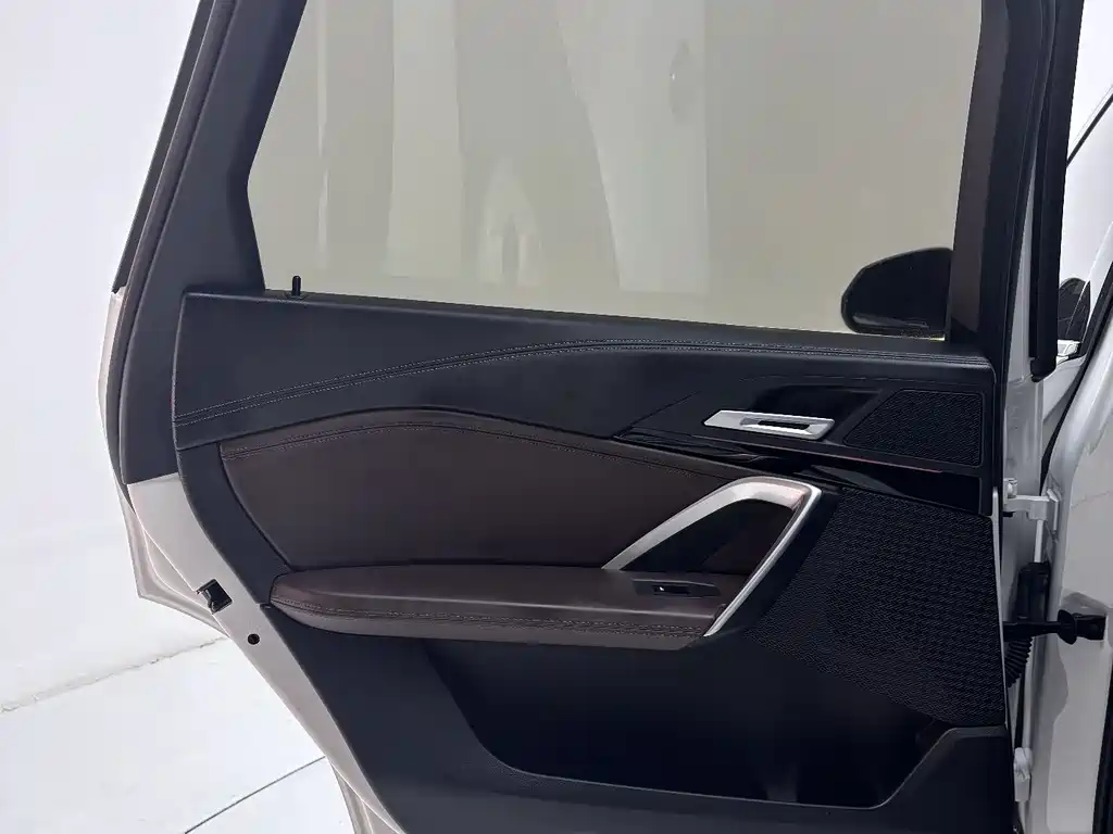 BMW X1 — миниатюра 19