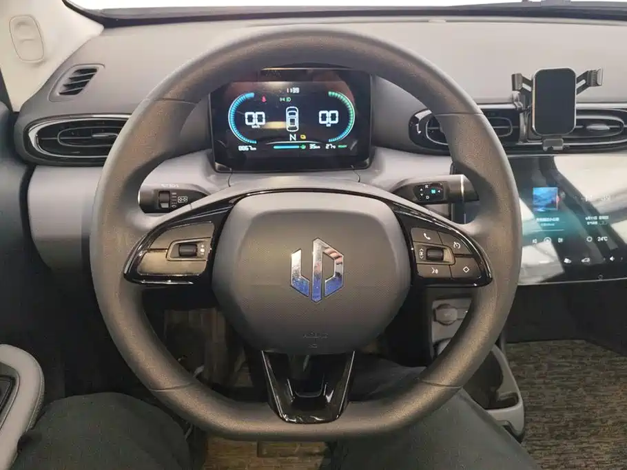 Leapmotor Leapmotor T03 — миниатюра 15